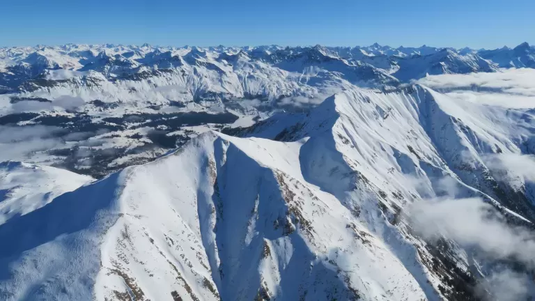 Alpine balloon ride/ flight at Graubunden