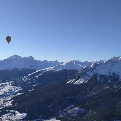 Wunderbare Fahrt bei stahlblauem Himmel.