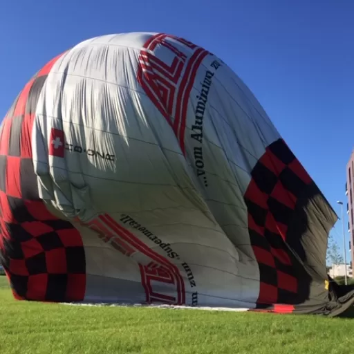 Vielen herzlichen Dank für die herrliche Ballonfahrt. Es war ein unvergessliches Erlebnis. 